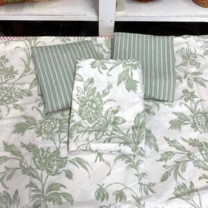 Laura Ashley pillow shams green decor bedding